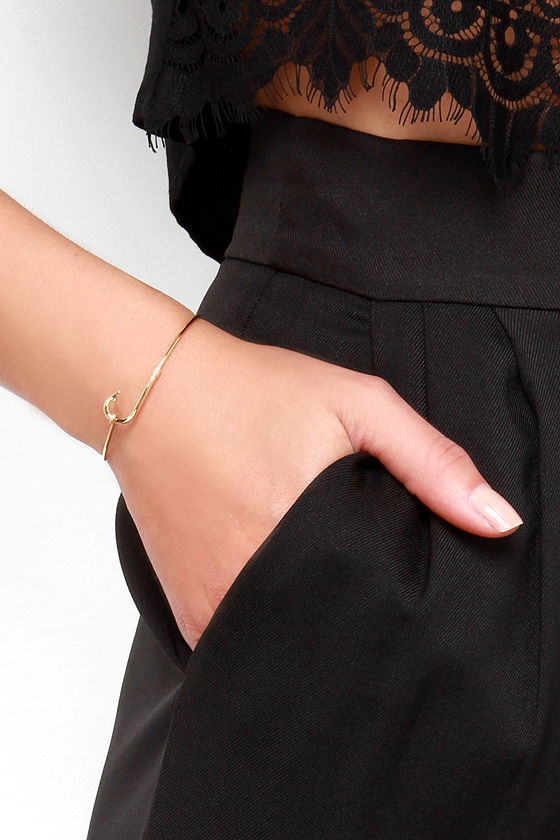 Lovely Gold Bracelet Dainty Bracelet Hook Bracelet 16.00 Lulus