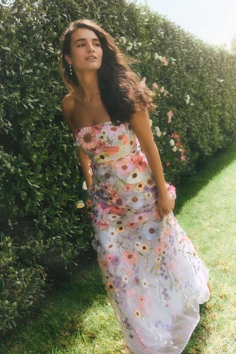 spring floral dress Petal and Pup Women's Anabelle Halter Neck Midi Dress main image 0