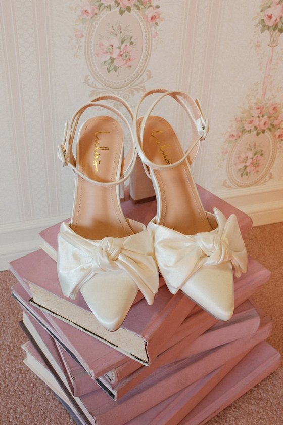 Suttonn Ivory Satin Bow Ankle Strap Pointed-Toe Pumps 6