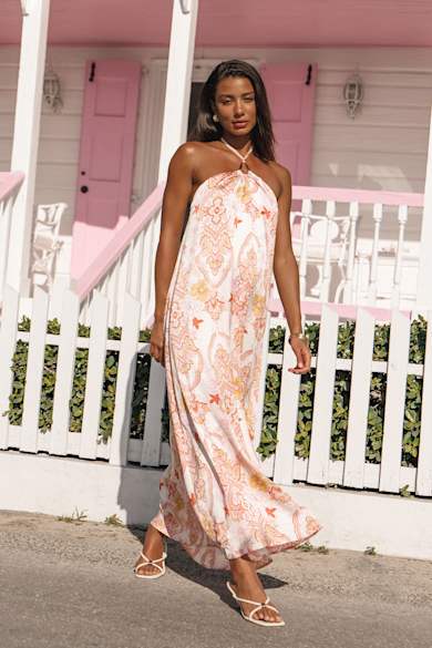 fitted lace wedding dress This Timeless Summer-to-Fall Maxi Dress Is Only $44 at Amazon