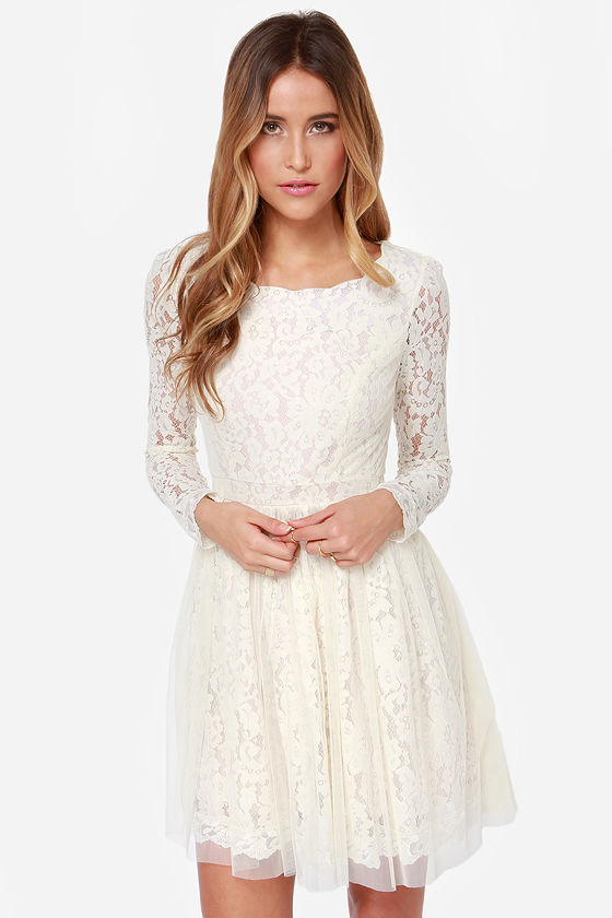 Cream Lace V-Neck Fitted Dress– PinkBlush