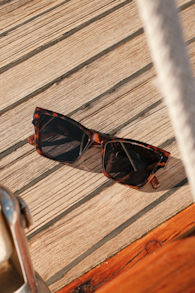 Modern Trends Brown Tortoise Cat-Eye Sunglasses 1