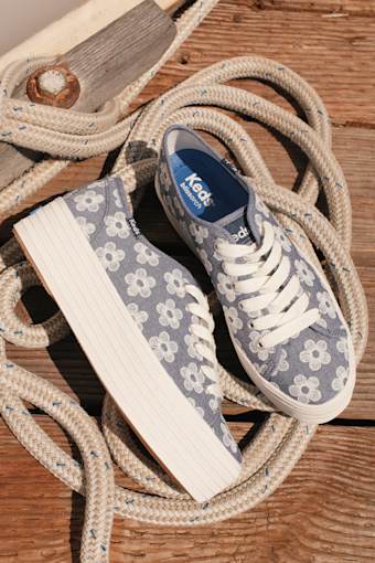 Triple Up Light Blue Floral Embroidered Platform Sneakers 1