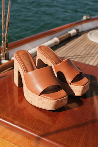 Drexel Brown Platform Slide Sandals 1