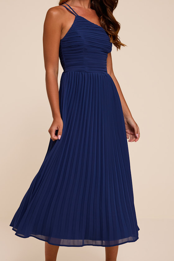 Wondrous Muse Dark Blue Pleated One-Shoulder Midi Dress 7