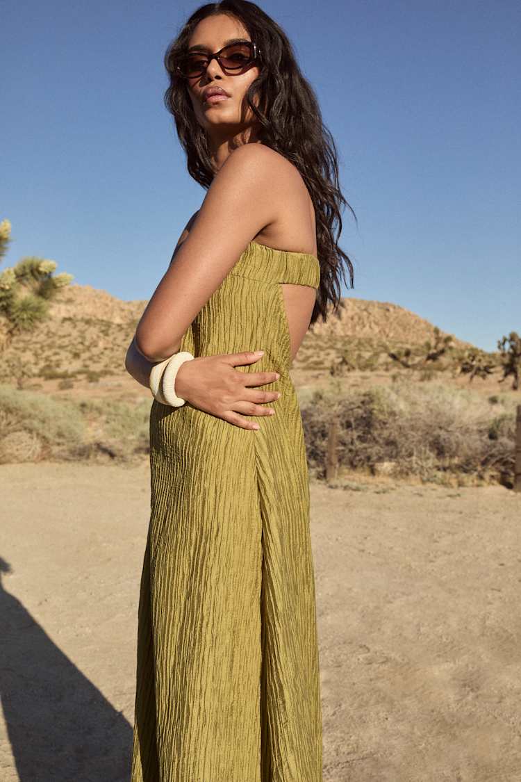 Lulus | Olive Green Plisse Cutout Strapless Maxi Dress | Womens | Medium (Available in XXS, XS, S, L, XL)