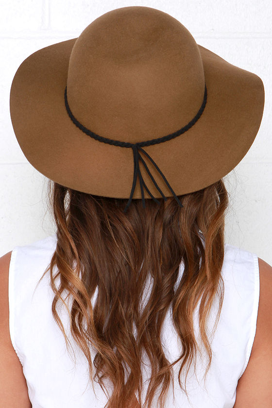 Light brown floppy hat on sale