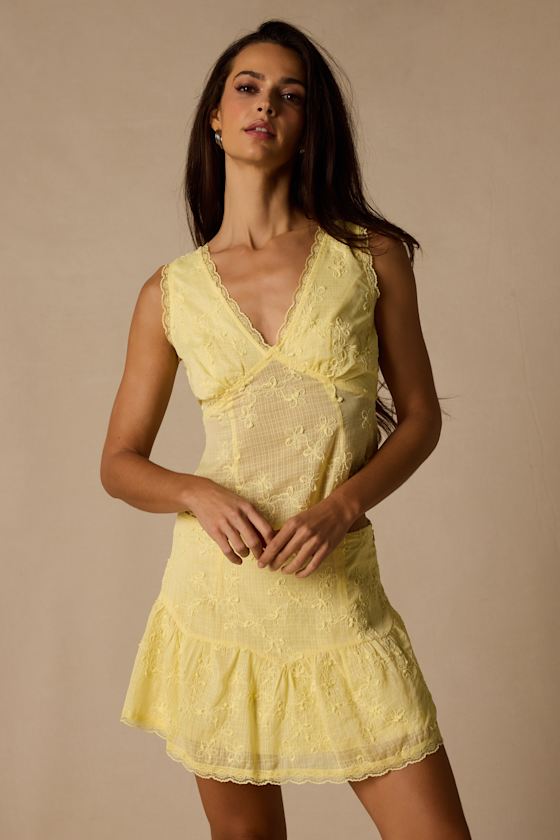 Dessie Light Yellow Embroidered Mini Skirt 2