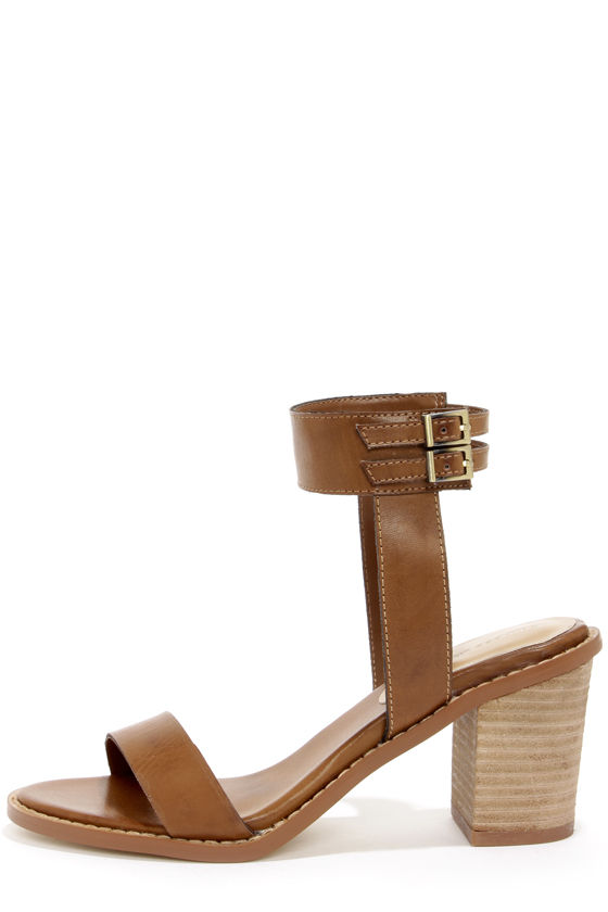 casual brown heels