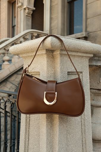 Oh-So Chic Brown Buckle Shoulder Bag 1