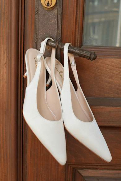 Closed Toe Shoes for Women