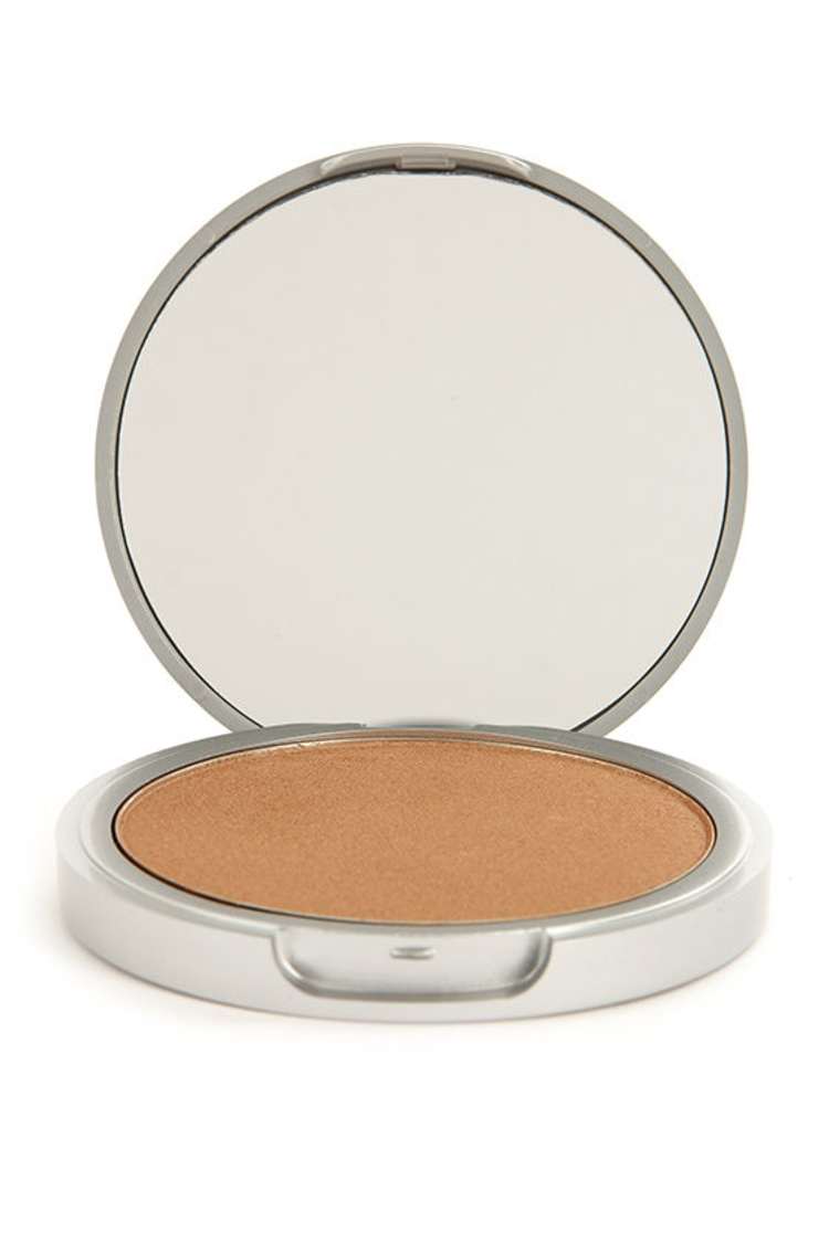 The Balm Betty-Lou Manizer Bronzer Shadow