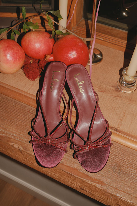 WYATTE/REINEY: DEEP BURGUNDY 2