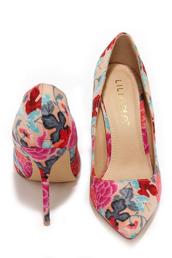 flower pattern pumps