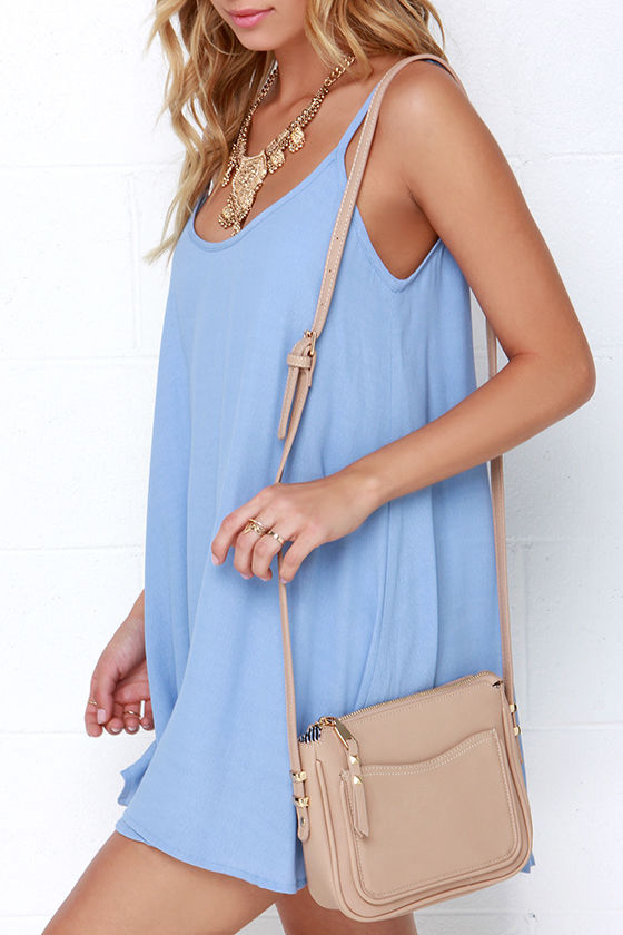 beige purse