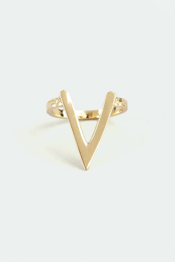 V the People Gold Ring