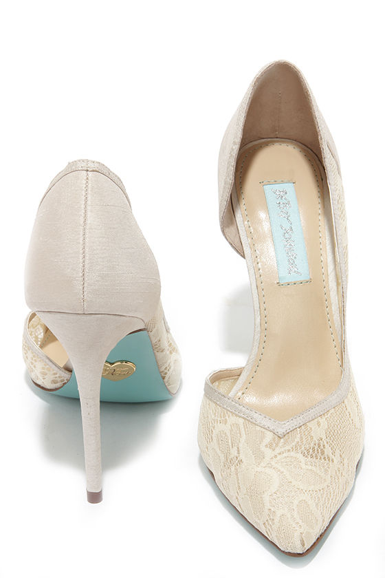 Betsey johnson lace heels deals