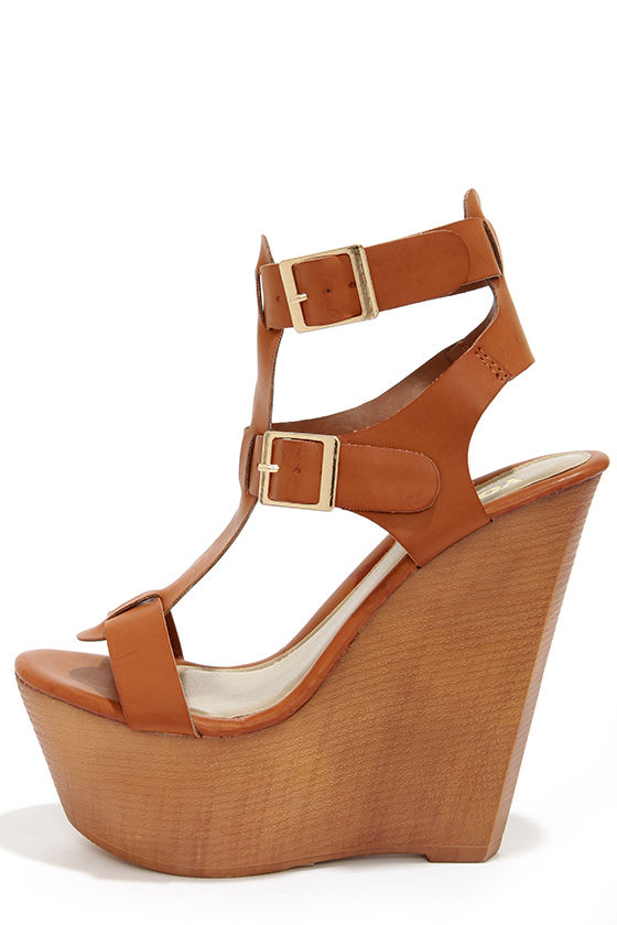 tan wedge sandals size 4