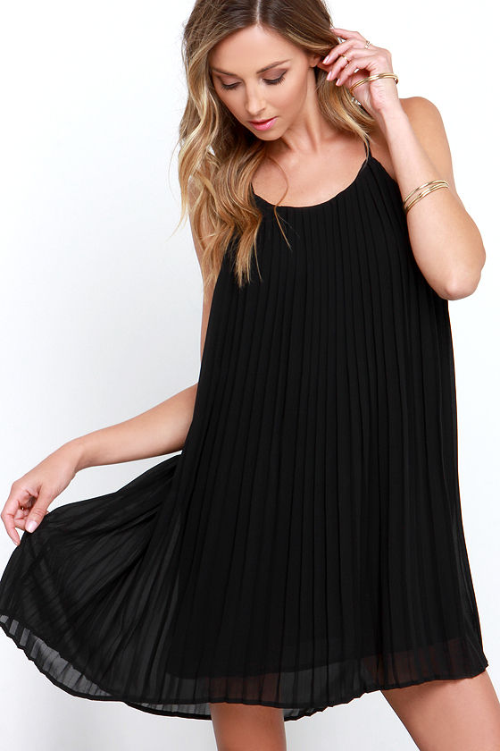 Glamorous Pretty Pleats Black Shift Dress