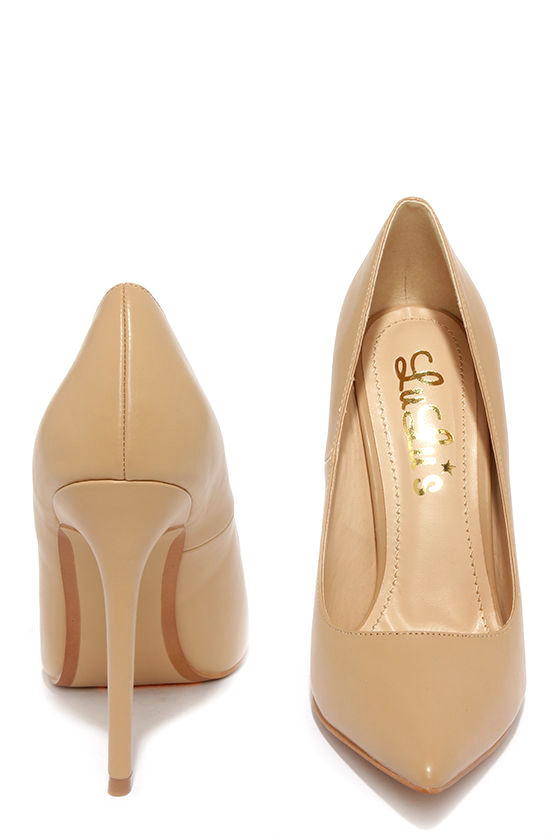 camel pointed heels