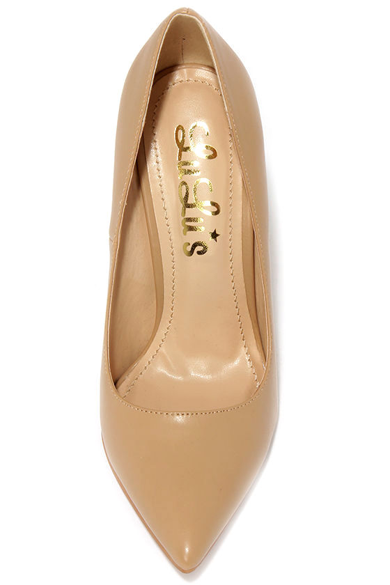 camel pointed heels