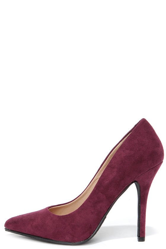 burgundy pumps