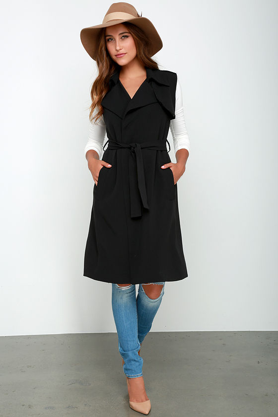 black sleeveless coat