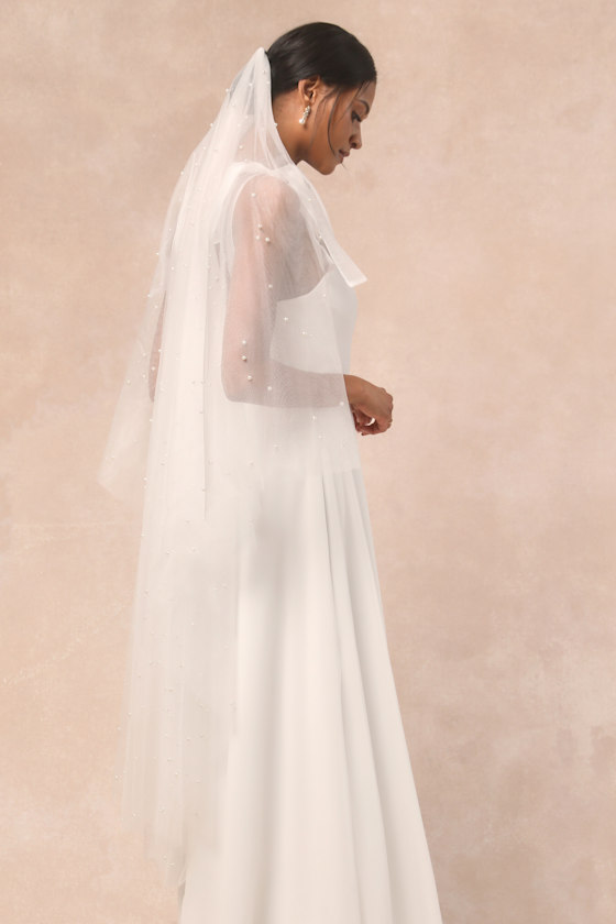Forever Promise White Tulle Pearl Veil 1