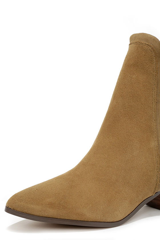 chelsea tan boots womens