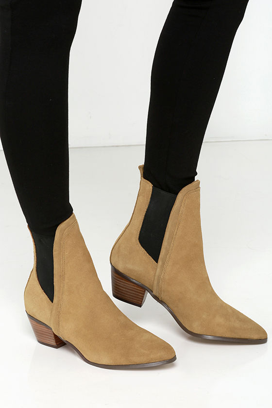 chelsea tan boots womens