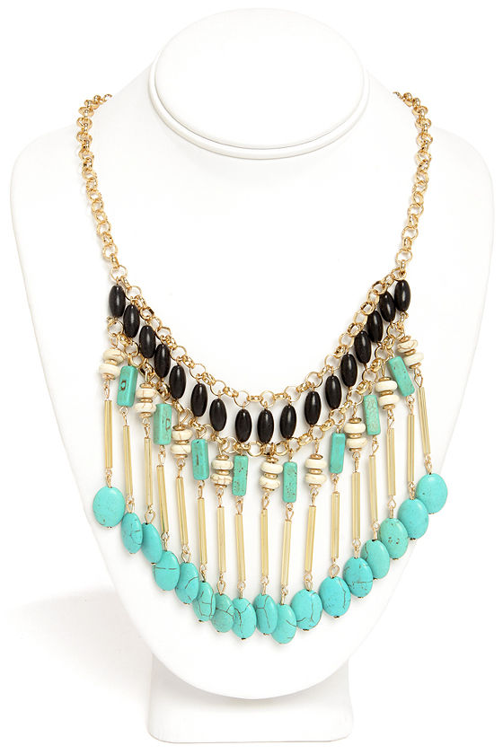 Amaz-On the Move Turquoise Beaded Necklace
