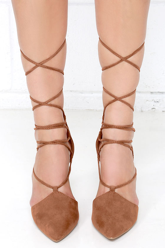 camel pointed heels
