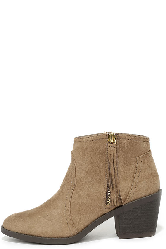 Quest Dressed Light Taupe Suede Ankle Boots