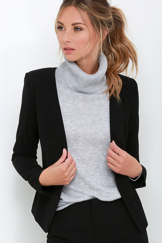 black cropped blazer outfit
