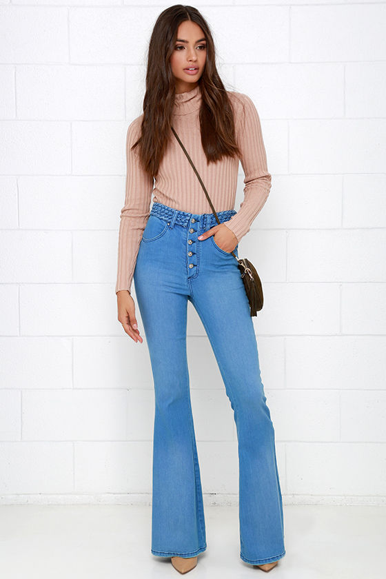 how to wear high waisted flare jeans