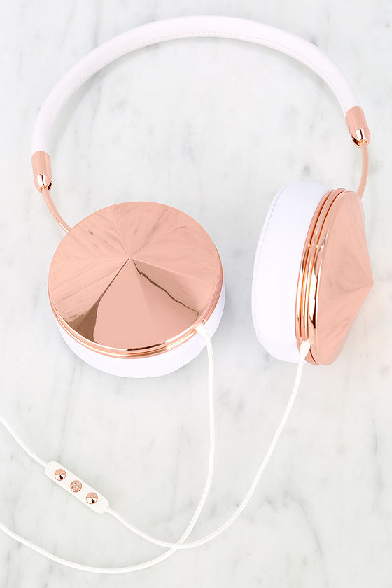 Frends with Benefits Taylor Rose Gold and White Headphones 1