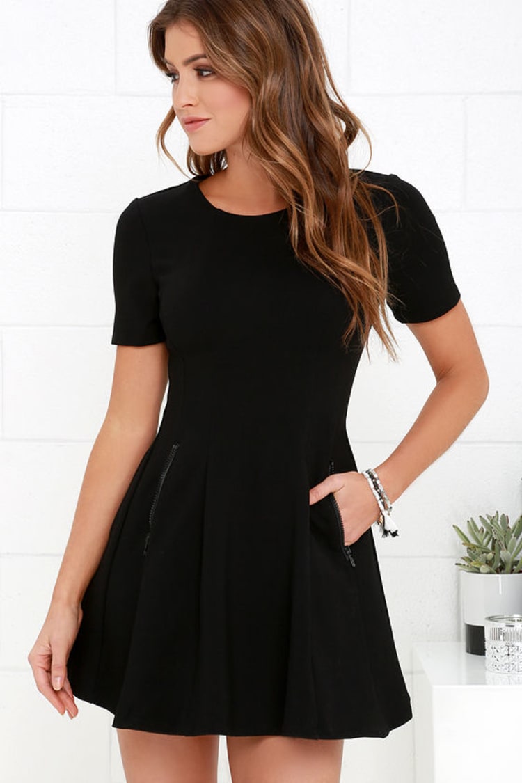 Zip Hop Hooray Black Short Sleeve Dress