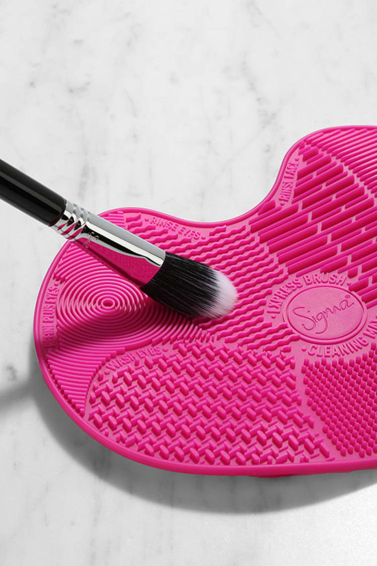 Sigma Beauty Spa Express Cleaning Mat Brush Cleaner : Target