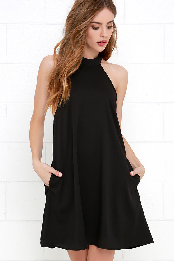 black trapeze dress with sleeves