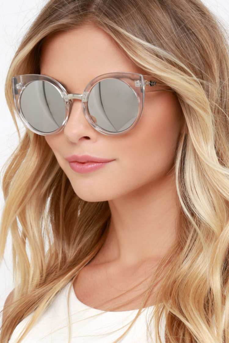 Quay China Doll Sunglasses - Clear Sunglasses - Cat-Eye  display picture 2