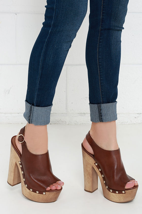 steve madden suede clogs