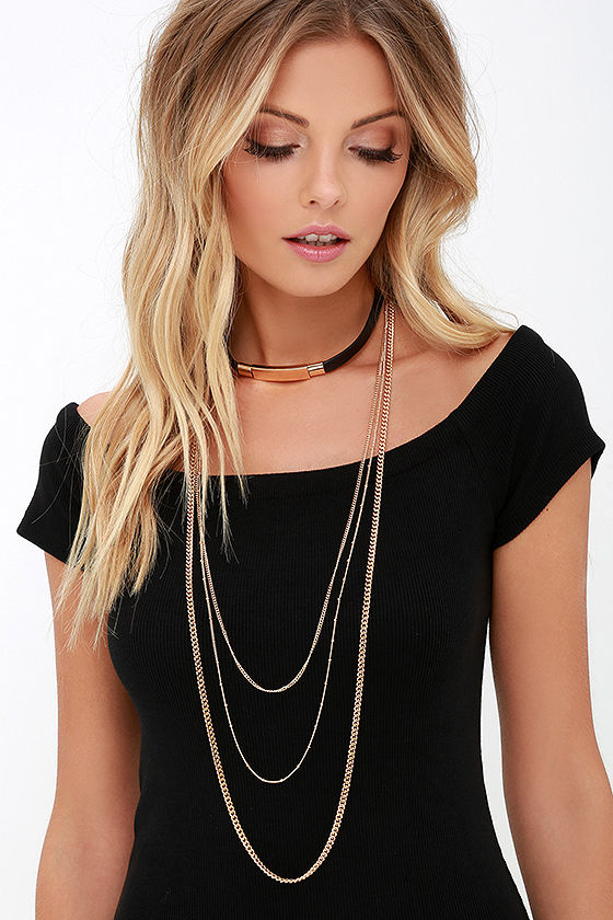 Current Aesthetic Black and Gold Necklace Set
