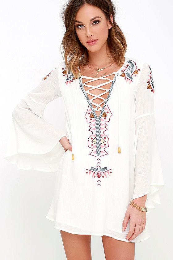 My Bell-Loved Ivory Embroidered Shift Dress 1