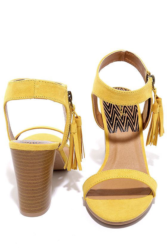 yellow tassel heels