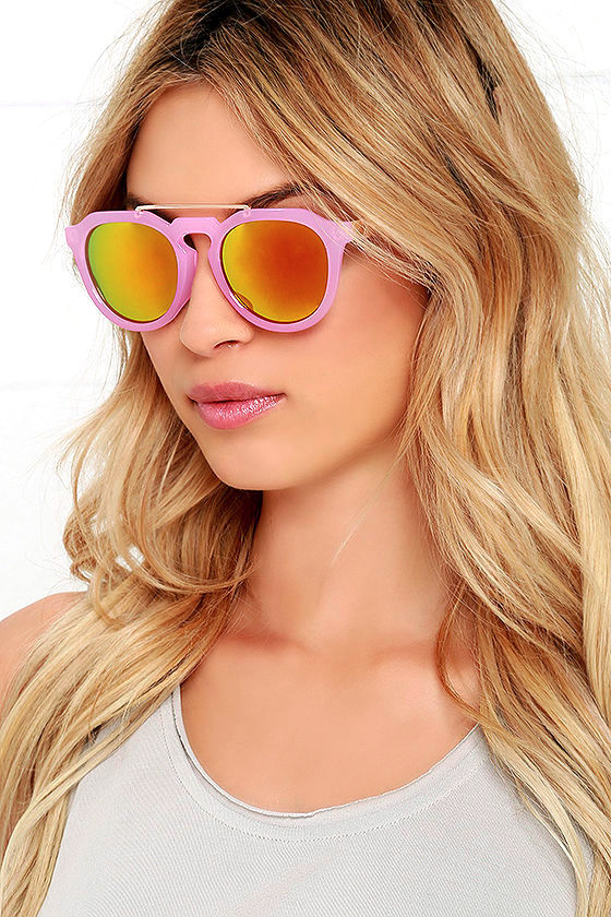 Cute mirrored sunglasses shop