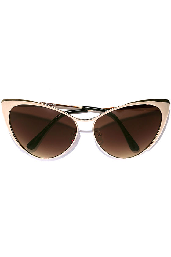 CatEye Sunglasses Gold Sunglasses 16.00 Lulus