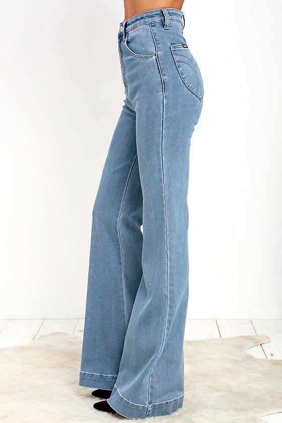 Rollas Eastcoast Flare - Light Wash Jeans - Flare Jeans - $119.00