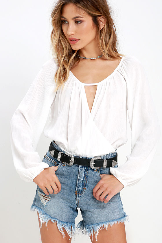 Sand Road Ivory Long Sleeve Crop Top