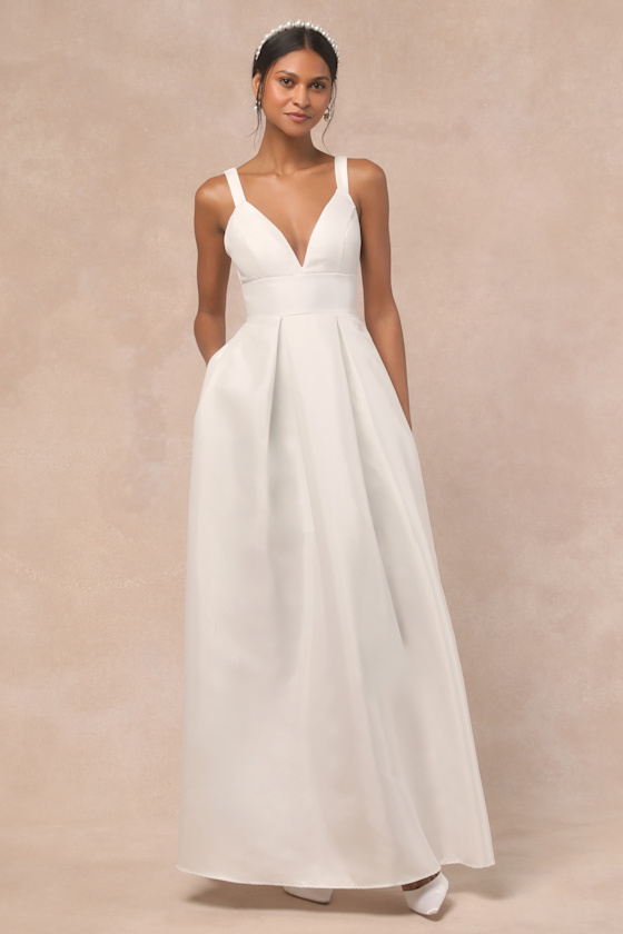 Ready For Romance Ivory Sleeveless Maxi Dress With Pockets 3