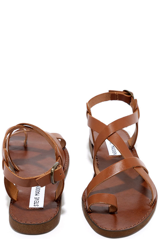 steve madden leather flat sandals